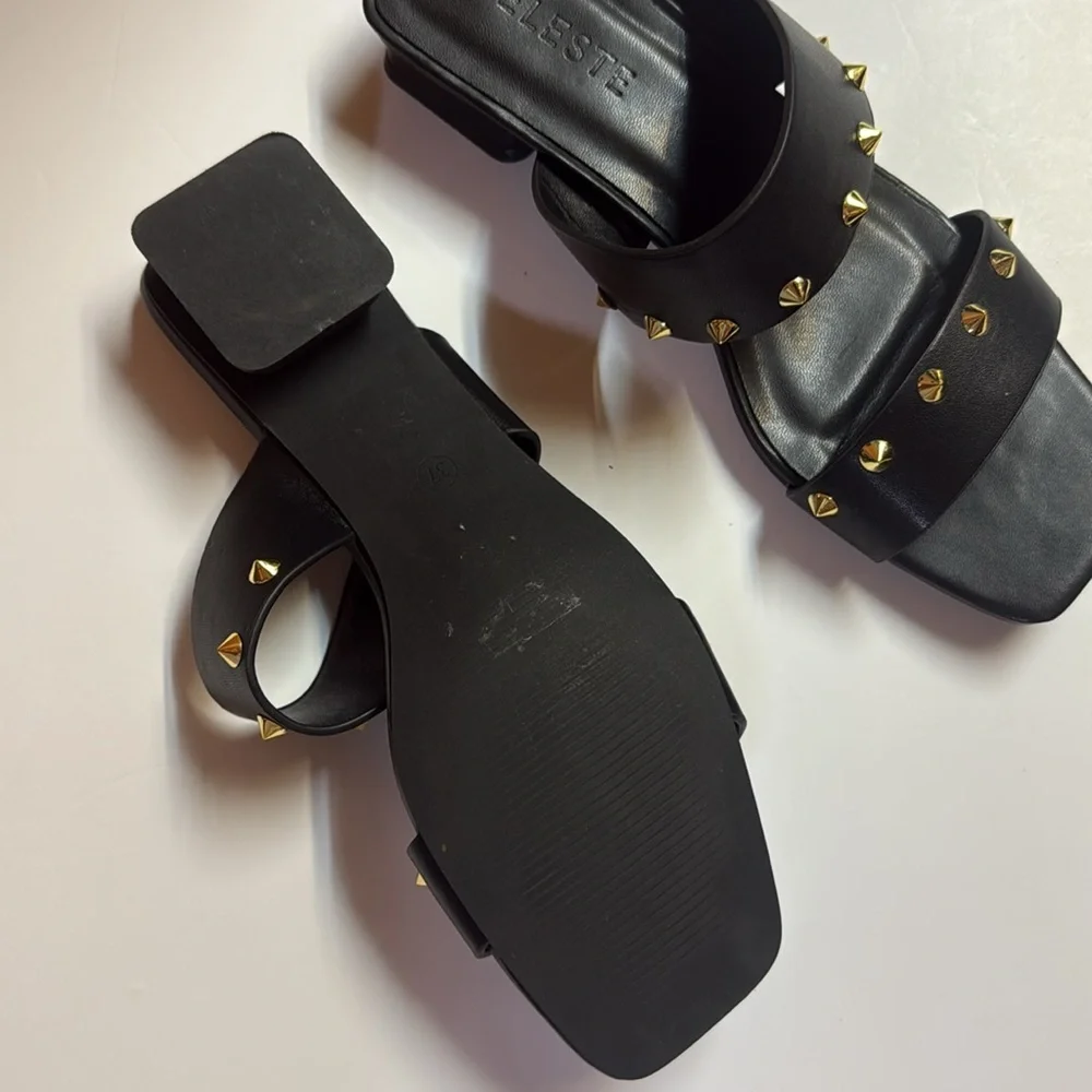 CÉLESTE Sandals - Picture 4 of 6